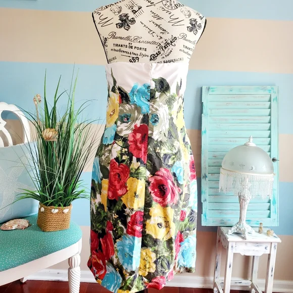 Ann Taylor LOFT Strapless Floral Sheath Dress - Picture 4 of 11